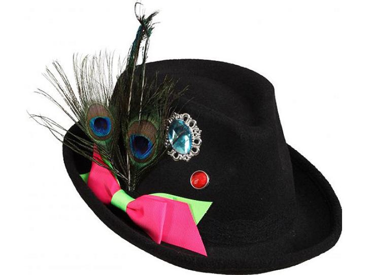 Bayernhut schwarz mit Schmuck KW 58